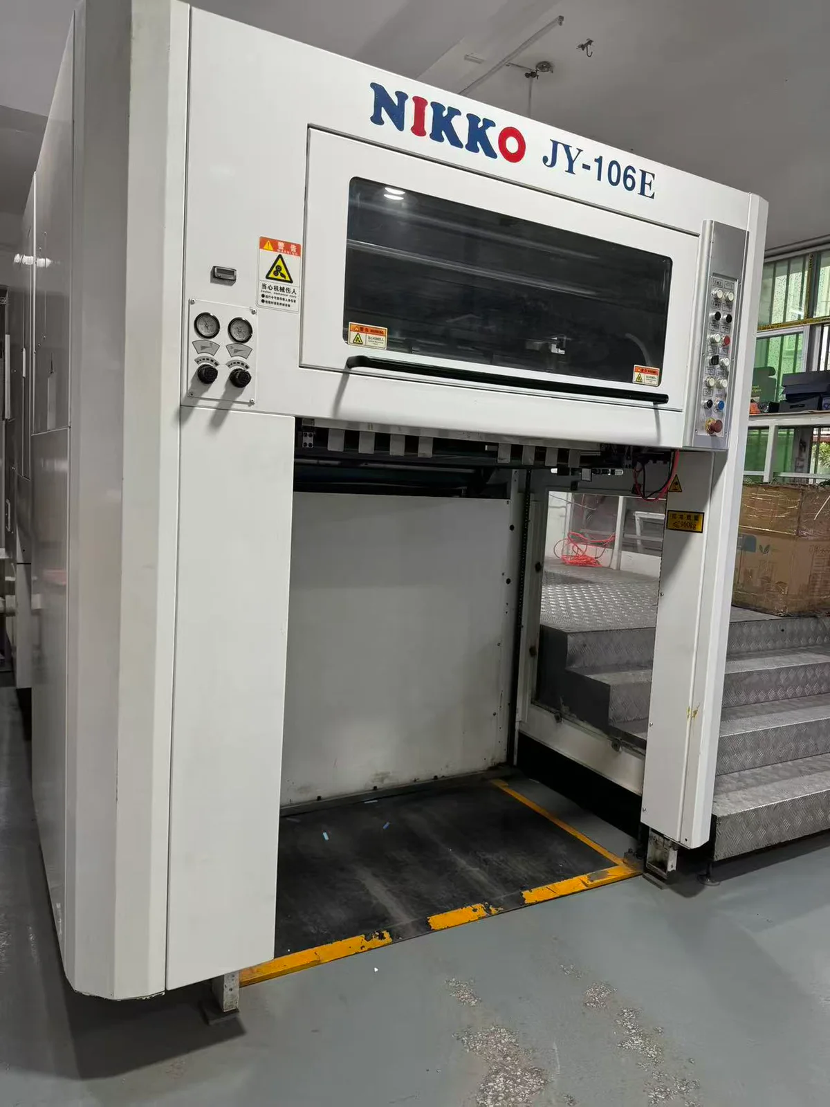 Automatic die-cutting equipment on the production floor
