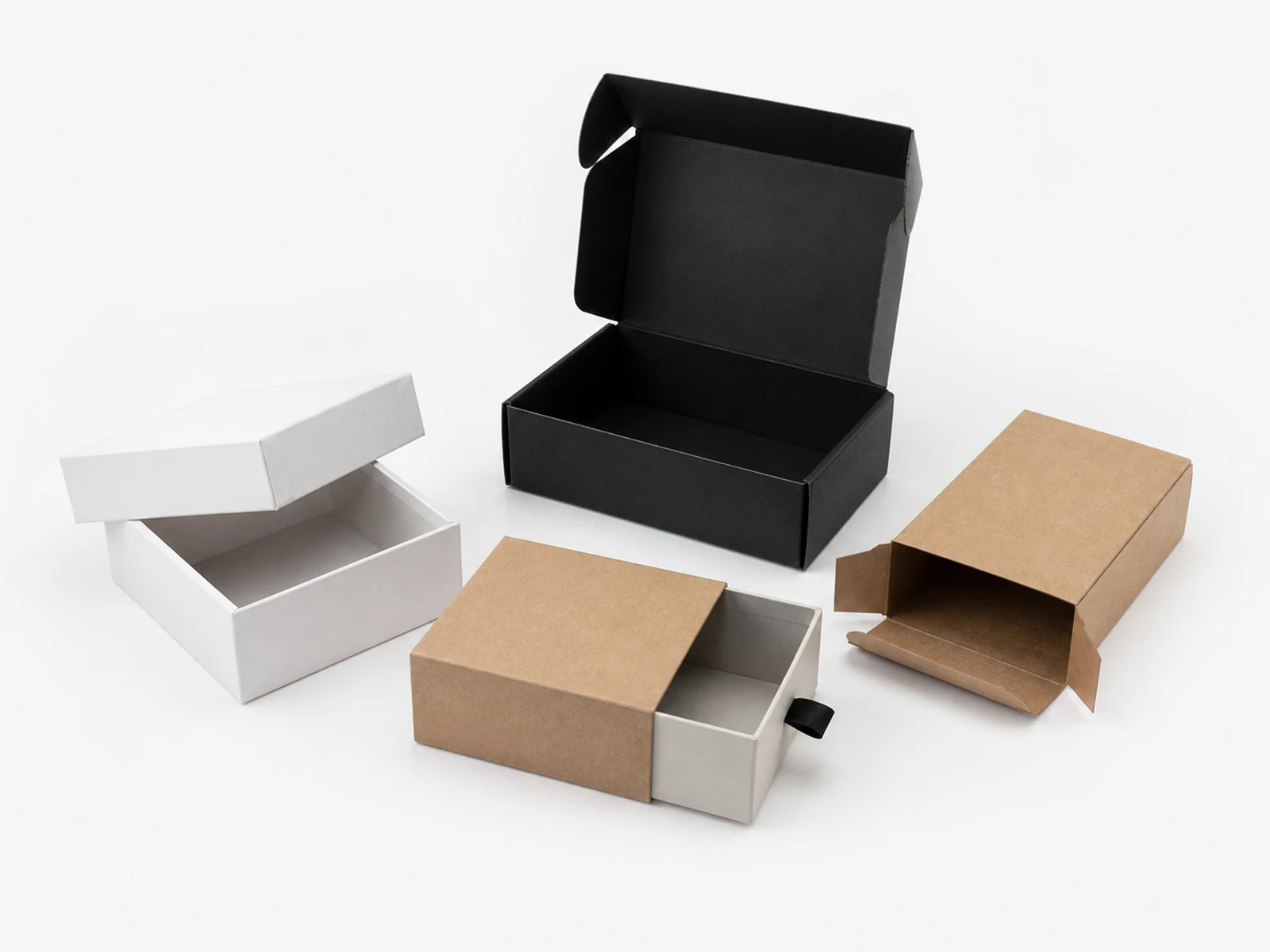 Opening style and inner space packaging detail
